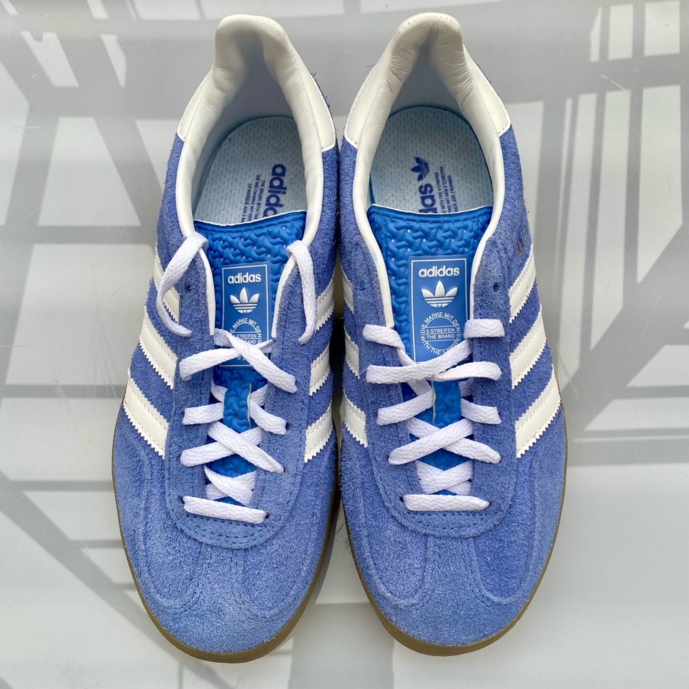 Adidas Women’s Gazelle Shoes size 5.5
